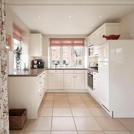 Alte Eiche Vakantiehuis Utersum